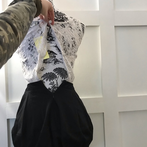 Bardot lace back top with puff skirt and pockets. - Picture 2 of 7